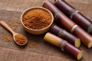 طرز تهیه چای کرک با شکر قهوه‌ ای در خانه یا کافه